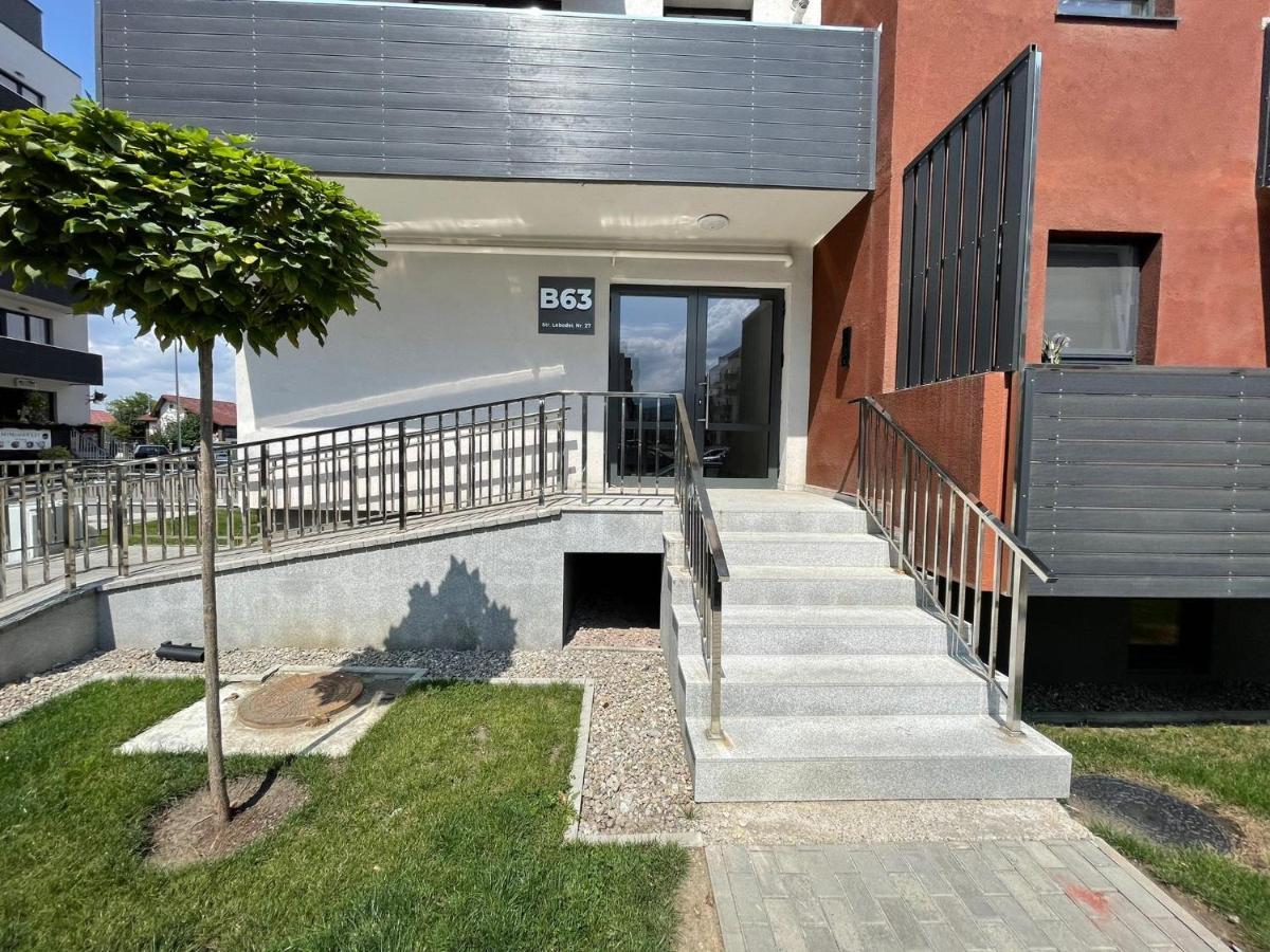 Montsee Brasov Apartment ภายนอก รูปภาพ