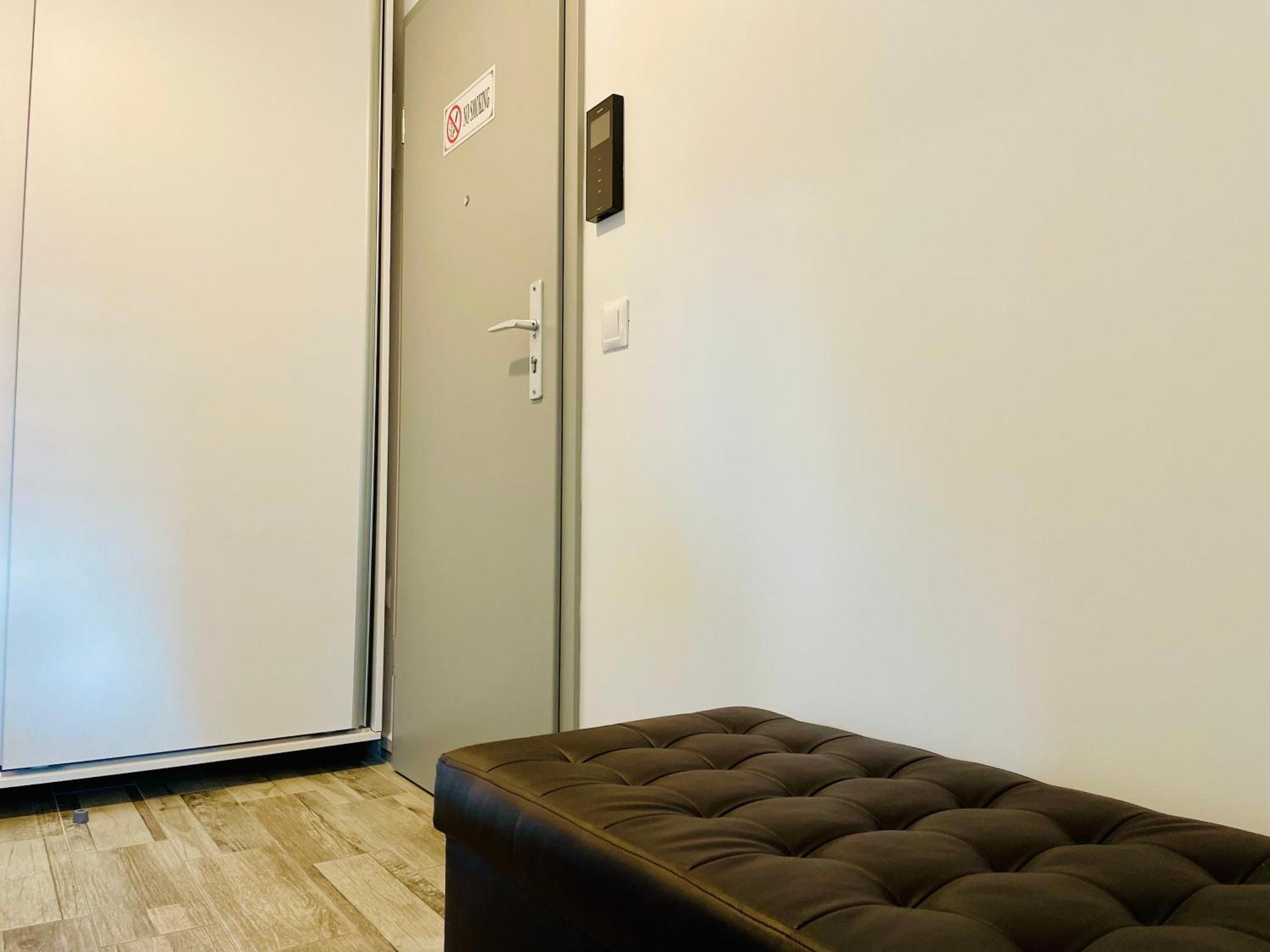 Montsee Brasov Apartment ภายนอก รูปภาพ